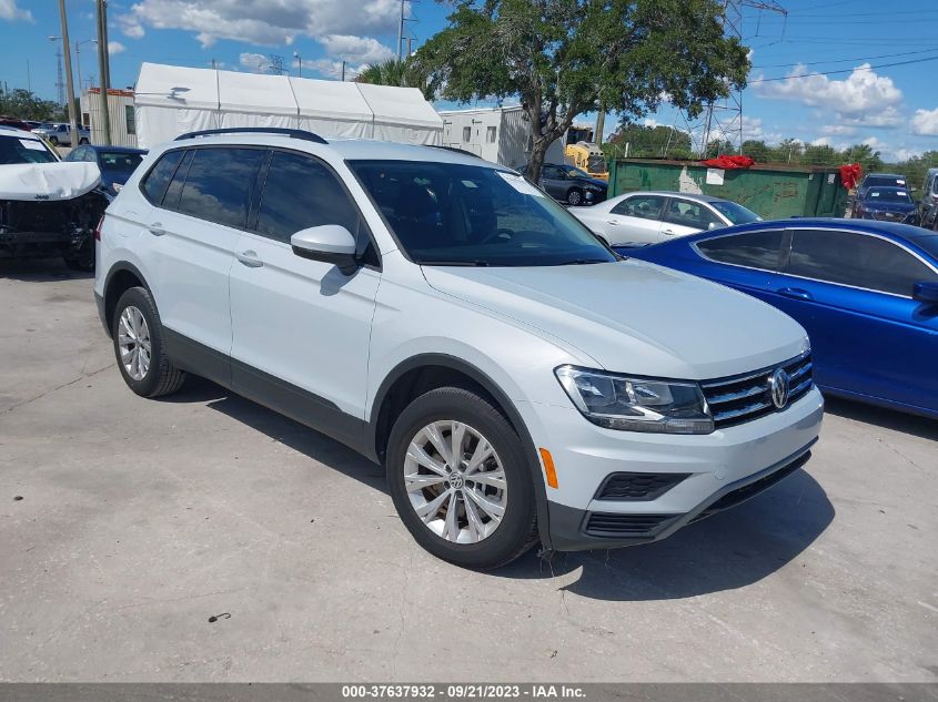 3VV1B7AX9KM011275 Volkswagen Tiguan S