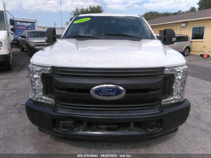 1FTBF2A60KED13187 Ford Super Duty F-250 SRW XL/XLT 12