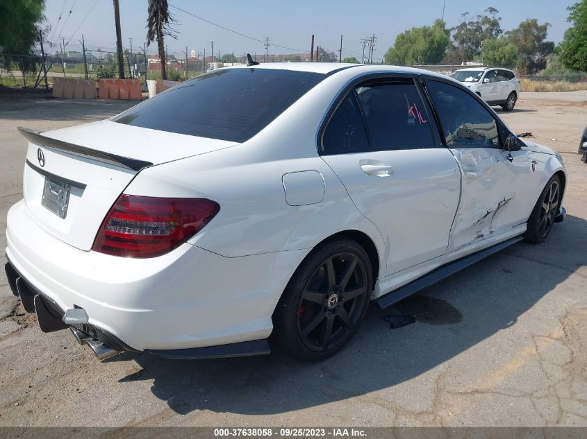 2014 MERCEDES-BENZ C-CLASS C 250 - WDDGF4HB9EG254045
