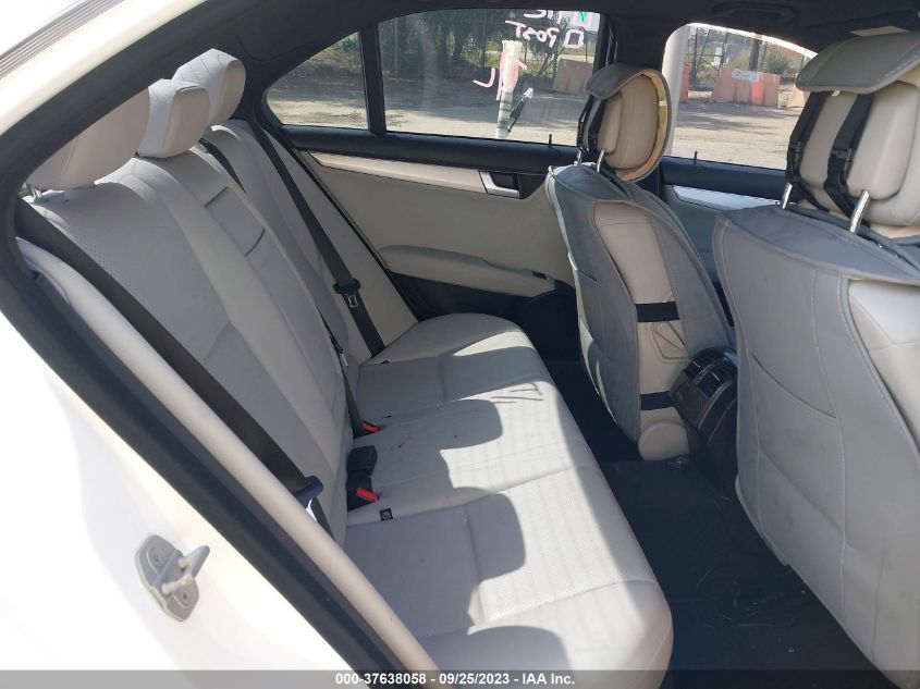 2014 MERCEDES-BENZ C-CLASS C 250 - WDDGF4HB9EG254045