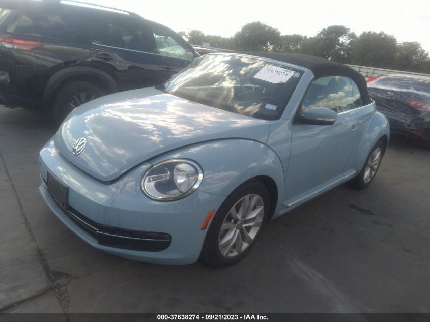 2013 VOLKSWAGEN BEETLE CONVERTIBLE 2.0L TDI 3VW5L7AT8DM815917