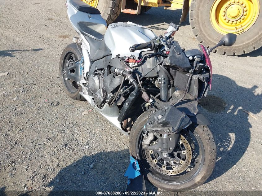 2008 HONDA CBR600 RR - JH2PC40188M100493