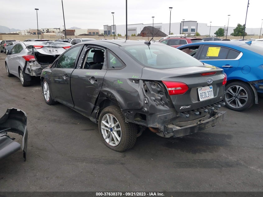 VIN 1FADP3F24JL287520 2018 FORD FOCUS SE