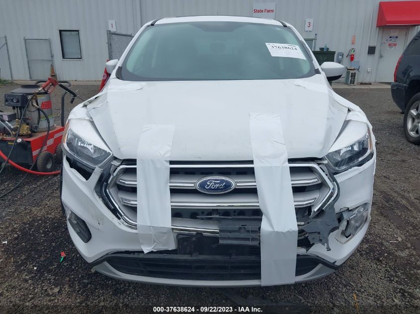 2017 FORD ESCAPE SE - 1FMCU9G94HUA24649