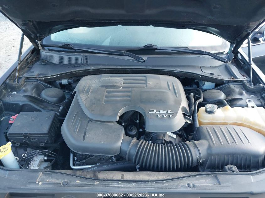 2018 CHRYSLER 300 LIMITED - 2C3CCAEG3JH148547