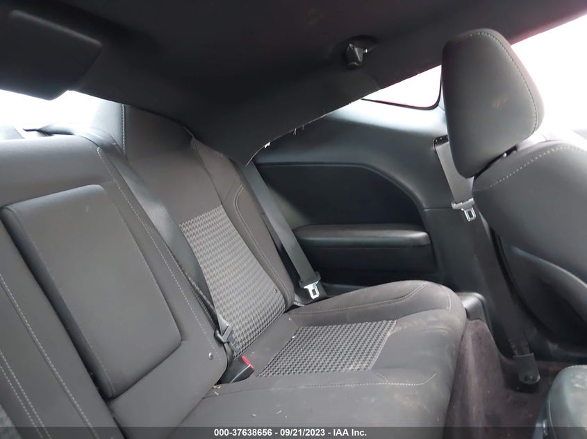 VIN 2C3CDZAG5HH640282 2017 DODGE CHALLENGER SXT
