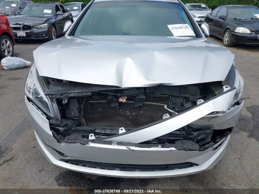 2016 HYUNDAI SONATA 2.4L SE - 5NPE24AF0GH360909