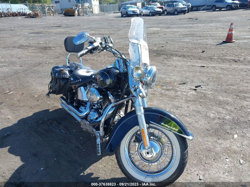2010 HARLEY-DAVIDSON FLSTC - 1HD1BW518AB024408