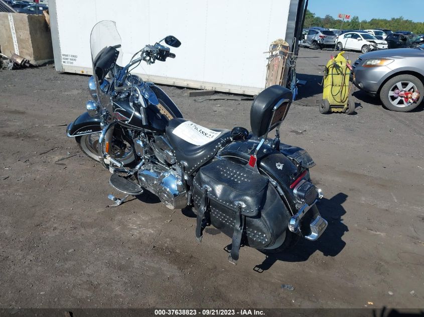 2010 HARLEY-DAVIDSON FLSTC - 1HD1BW518AB024408