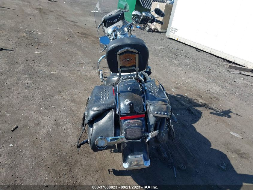 2010 HARLEY-DAVIDSON FLSTC - 1HD1BW518AB024408
