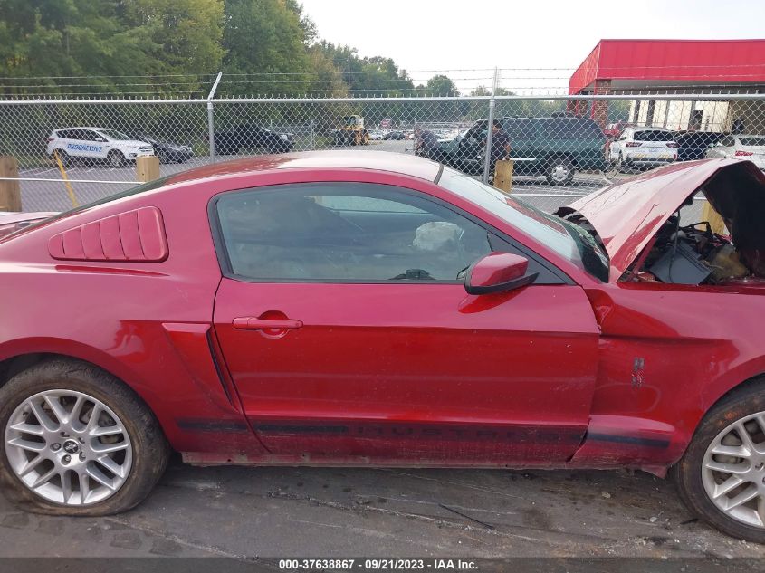 2014 FORD MUSTANG V6 - 1ZVBP8AM8E5326074