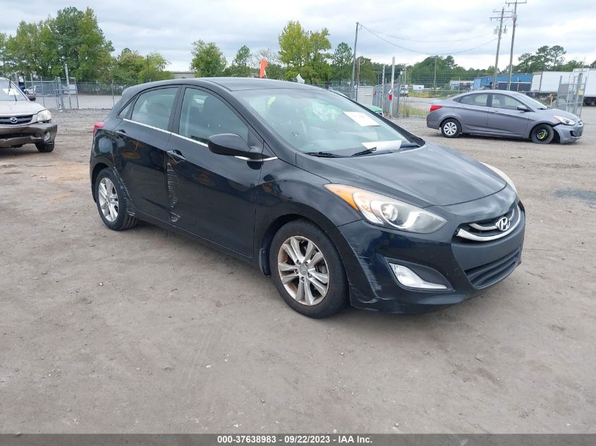 2013 HYUNDAI ELANTRA GT - KMHD35LE6DU085675