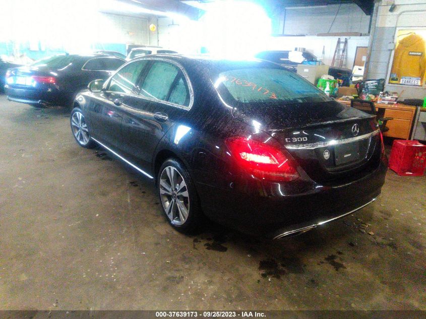 55SWF8EB9KU314086 Mercedes-Benz C-Class C 300 3