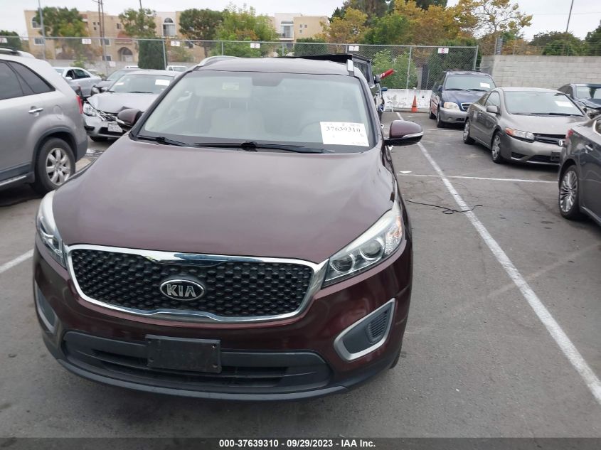 2016 KIA SORENTO LX - 5XYPG4A51GG034822