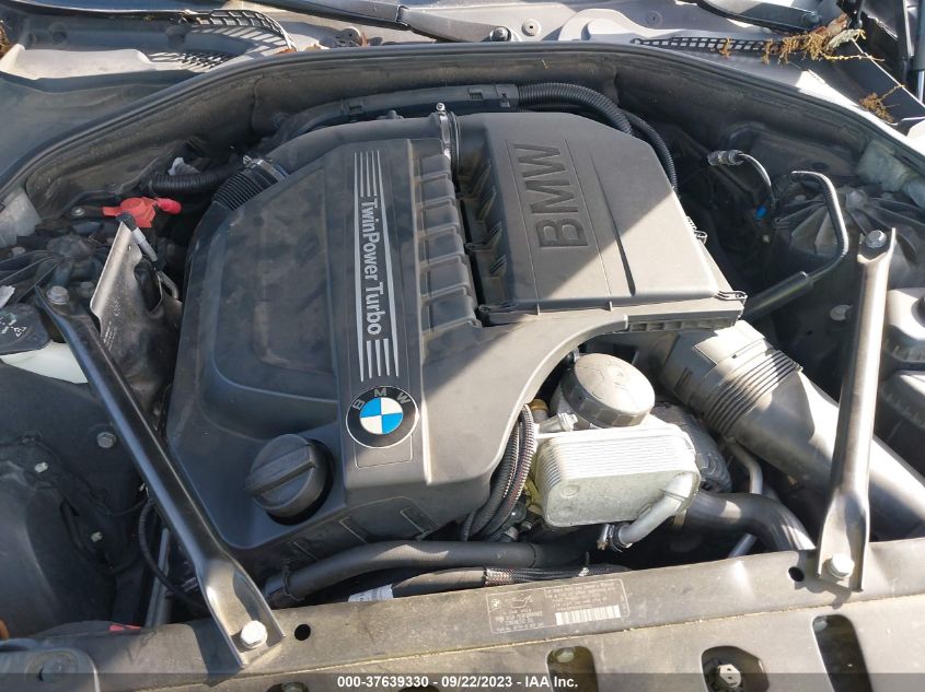 2013 BMW 5 SERIES 535I XDRIVE - WBAFU7C50DDU67638