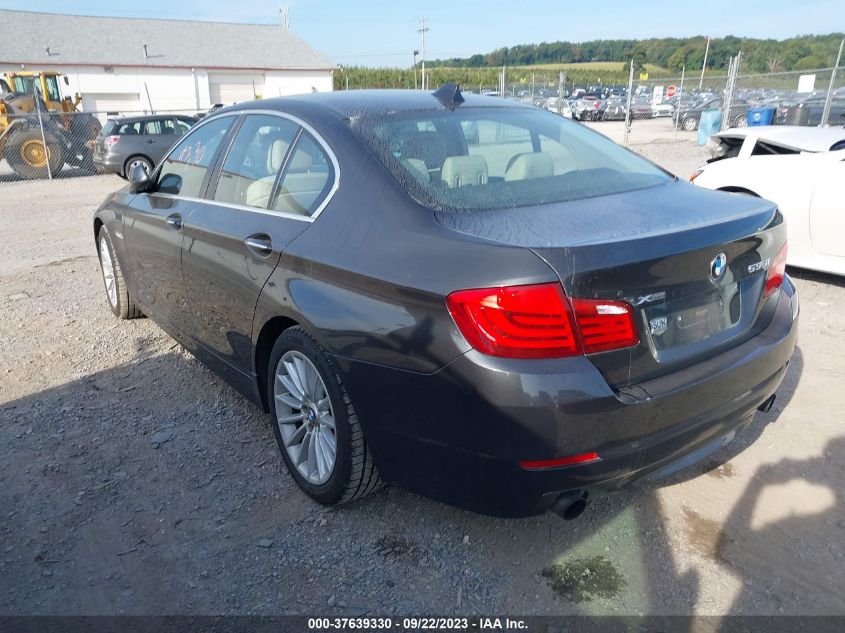 2013 BMW 5 SERIES 535I XDRIVE - WBAFU7C50DDU67638