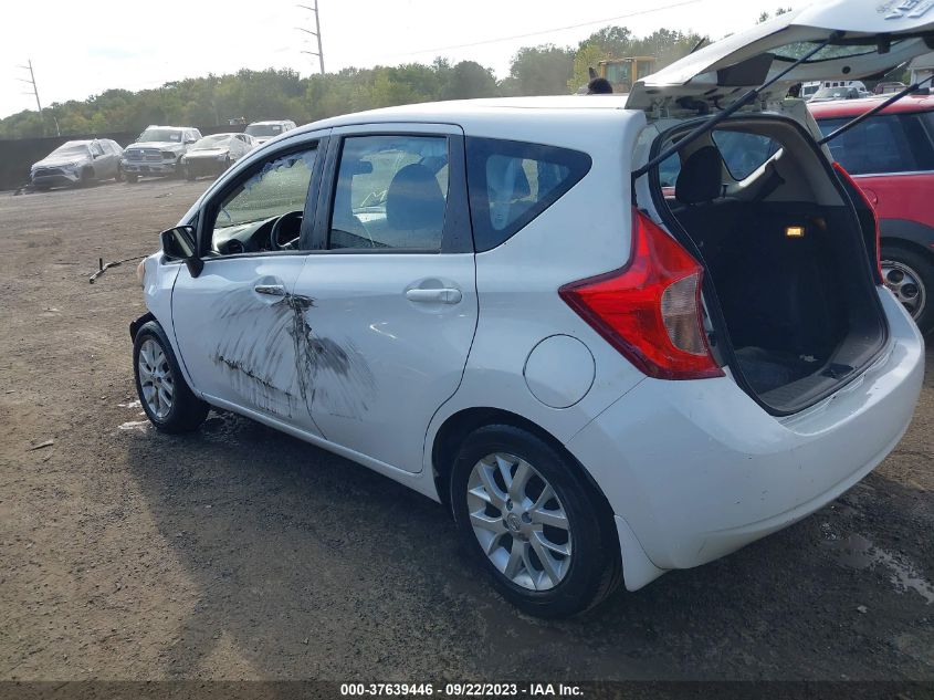 2015 NISSAN VERSA NOTE SV - 3N1CE2CP7FL443800