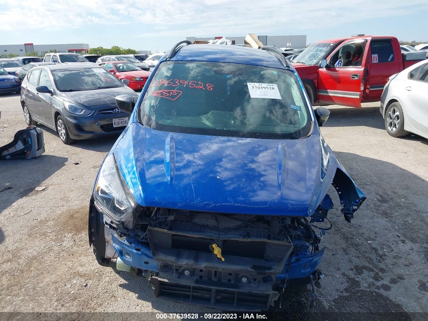 VIN 1FMCU0HD3KUC02055 2019 FORD ESCAPE SEL