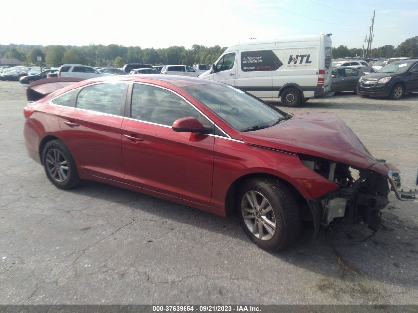 2015 HYUNDAI SONATA 2.4L SE - 5NPE24AF4FH092624