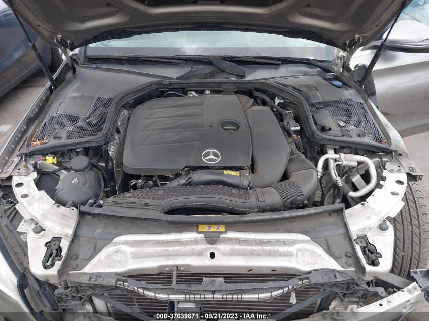 2019 MERCEDES-BENZ C 300 - 55SWF8DB6KU299645