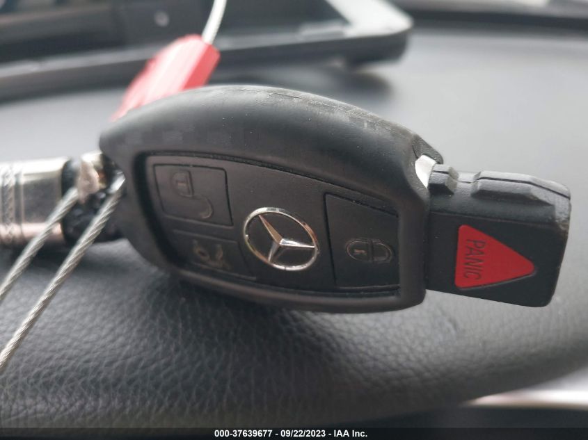 55SWF4JB8FU090698 2015 MERCEDES-BENZ C-CLASS, photo no. 11