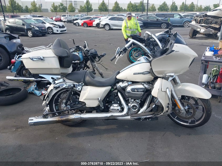 VIN 1HD1KHC20NB638639 2022 HARLEY-DAVIDSON FLTRX