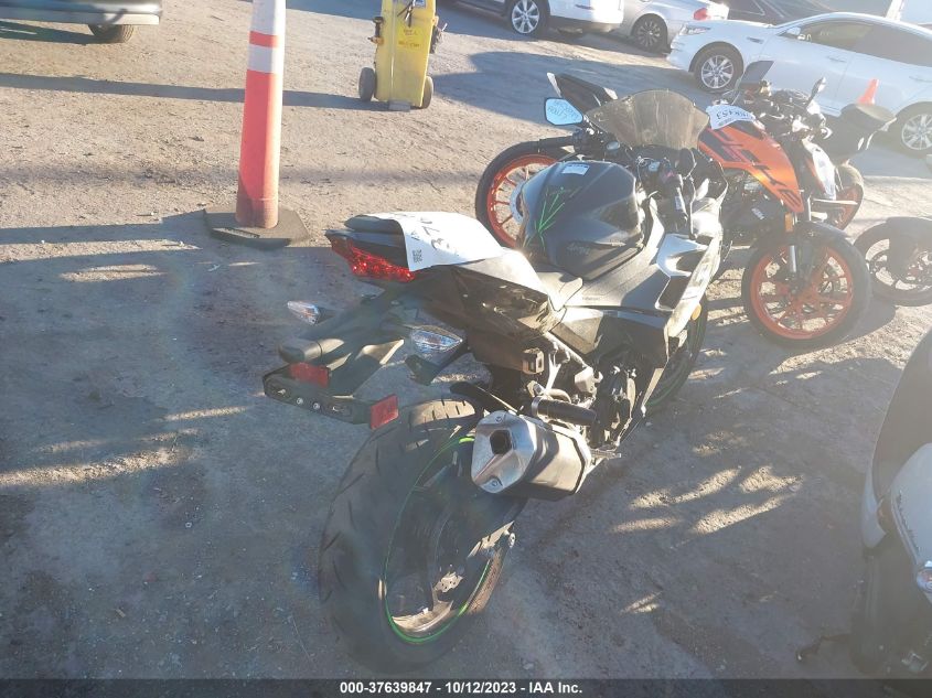 2022 KAWASAKI EX400 - JKAEXKG18NDAE3800