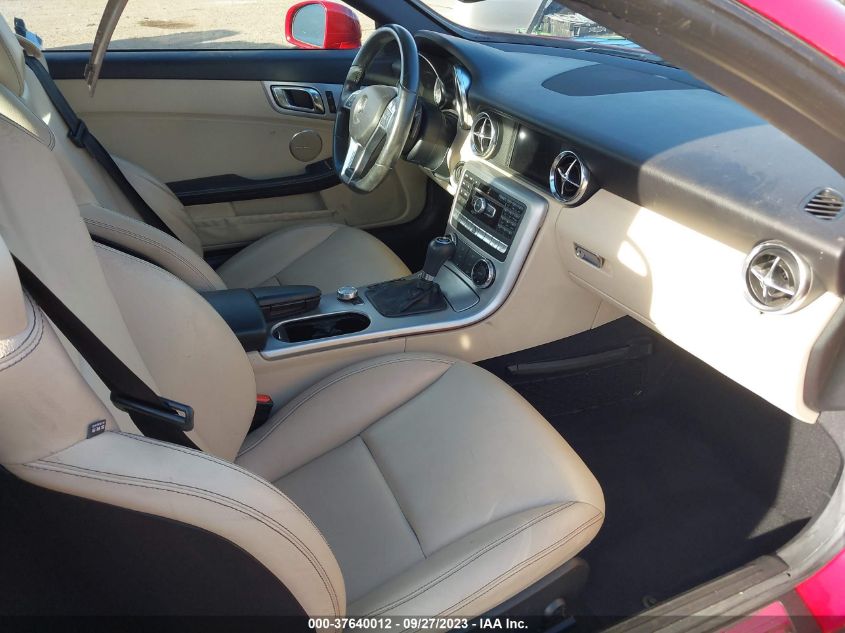 2013 MERCEDES-BENZ SLK-CLASS SLK 250 WDDPK4HA7DF051789