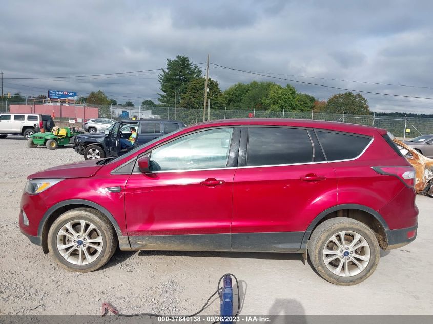 2017 FORD ESCAPE SE - 1FMCU9G90HUB26241