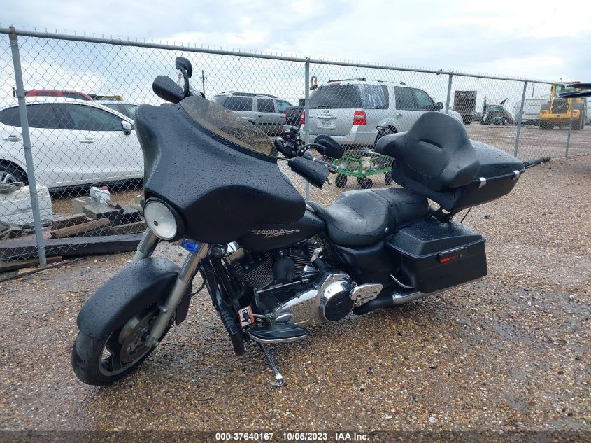 2013 HARLEY-DAVIDSON FLHX STREET GLIDE - 1HD1KBM13DB668753