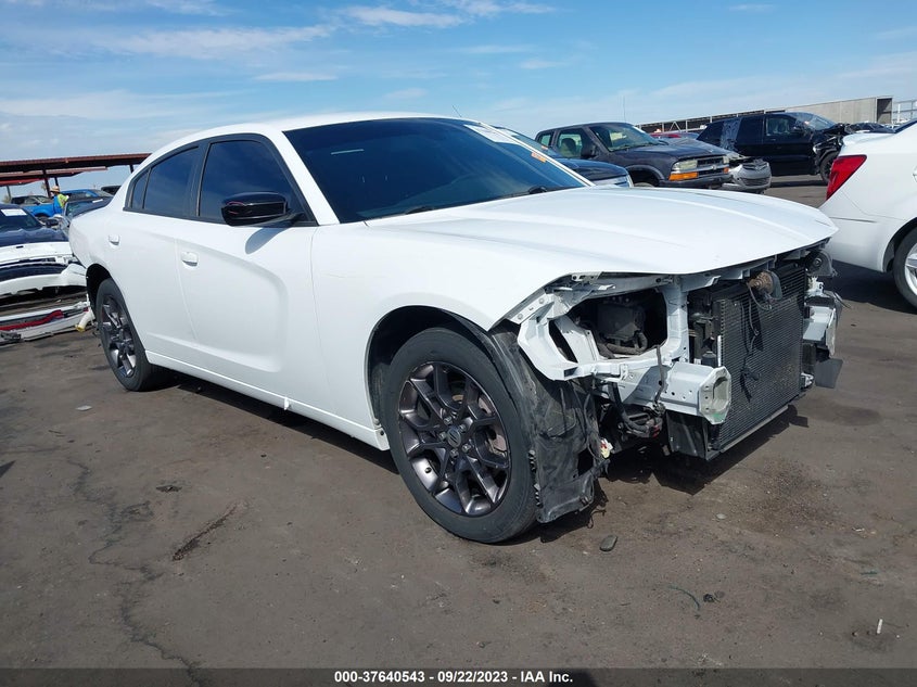 VIN 2C3CDXJGXJH207552 2018 DODGE CHARGER GT