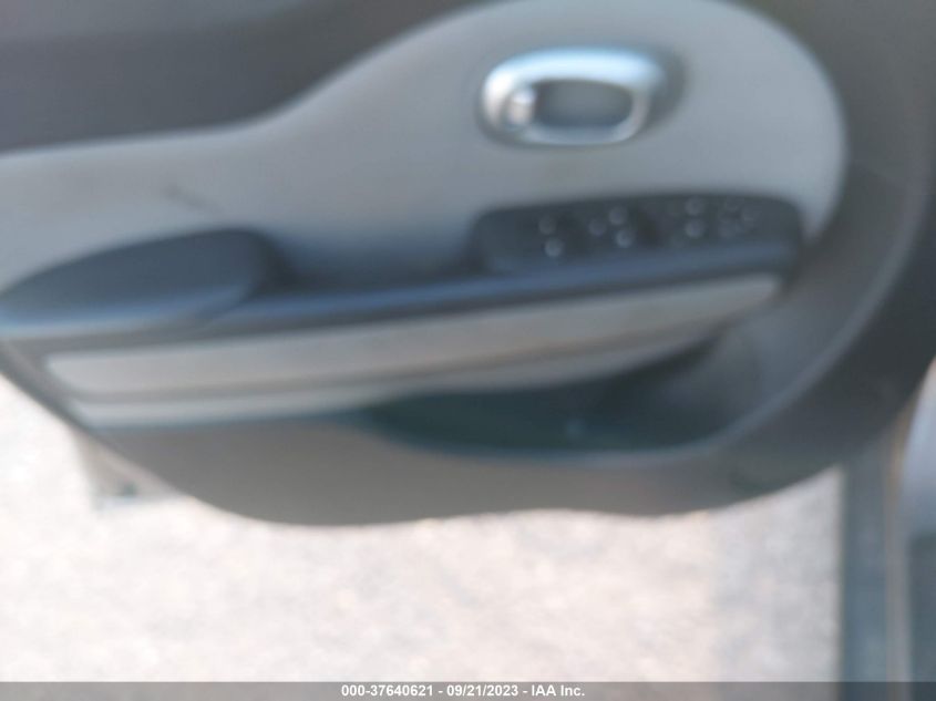 2014 KIA SOUL + - KNDJP3A5XE7009623