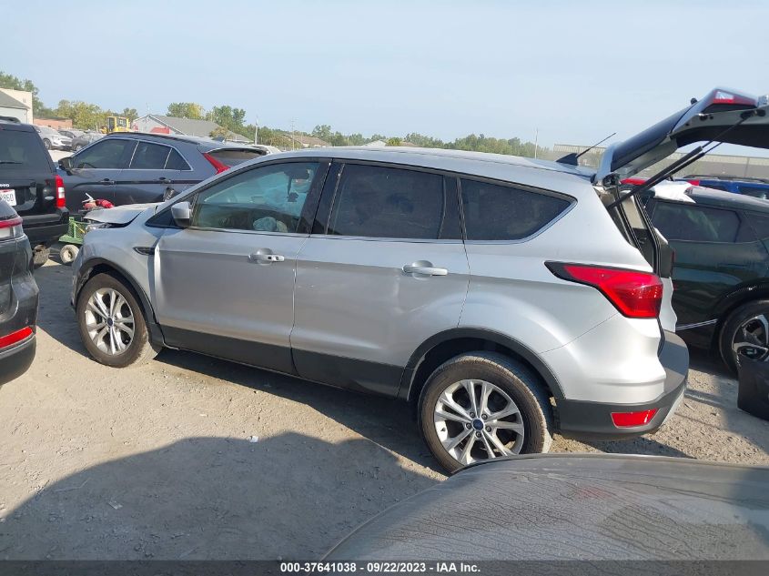 2019 FORD ESCAPE SE - 1FMCU0GD0KUC23088