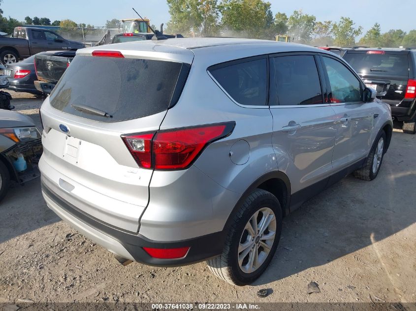 2019 FORD ESCAPE SE - 1FMCU0GD0KUC23088