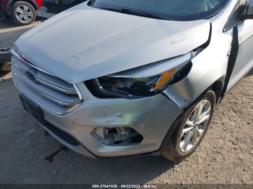 2019 FORD ESCAPE SE - 1FMCU0GD0KUC23088