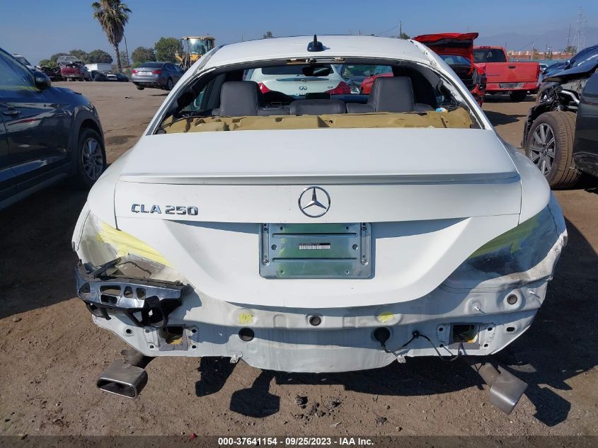 2015 MERCEDES-BENZ CLA-CLASS CLA 250 - WDDSJ4EB9FN176960