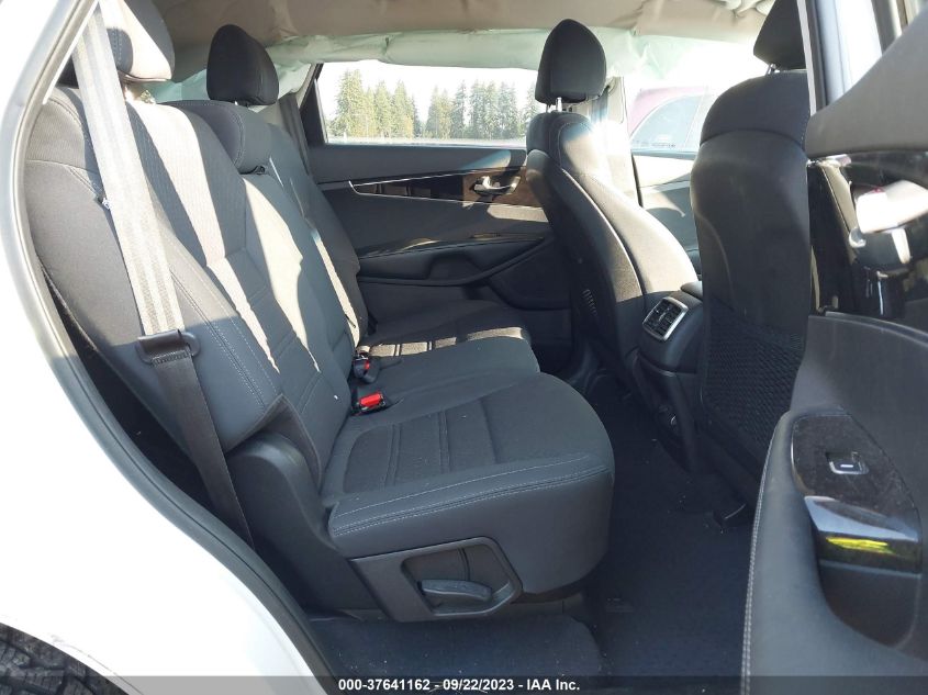 2018 KIA SORENTO LX V6 - 5XYPGDA56JG365984