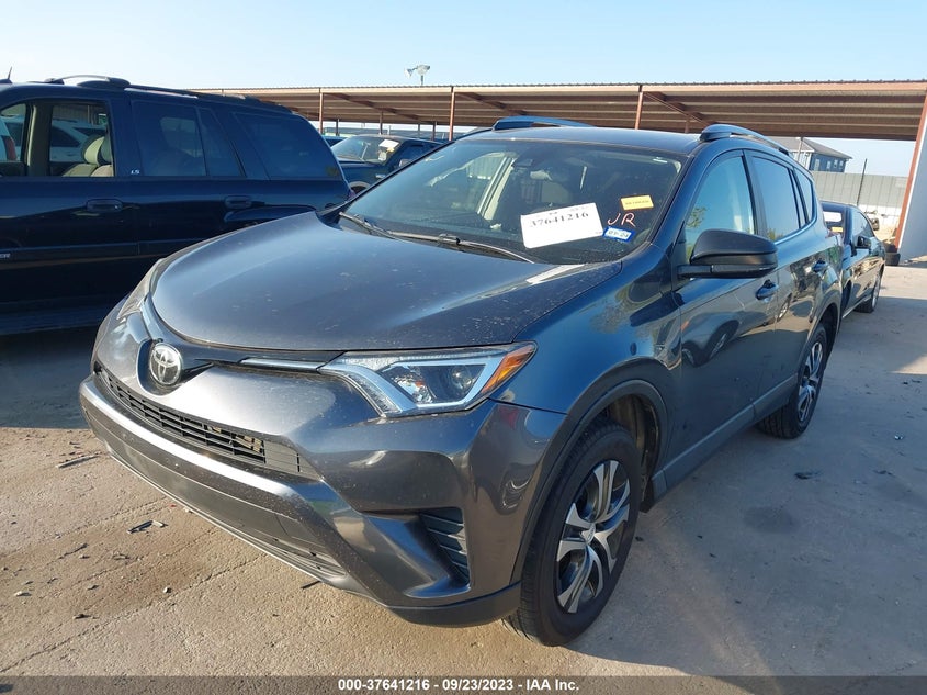 VIN JTMZFREV1HD097664 2017 TOYOTA RAV4 LE