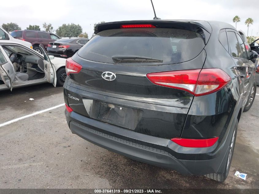 2017 HYUNDAI TUCSON SE - KM8J23A42HU427066