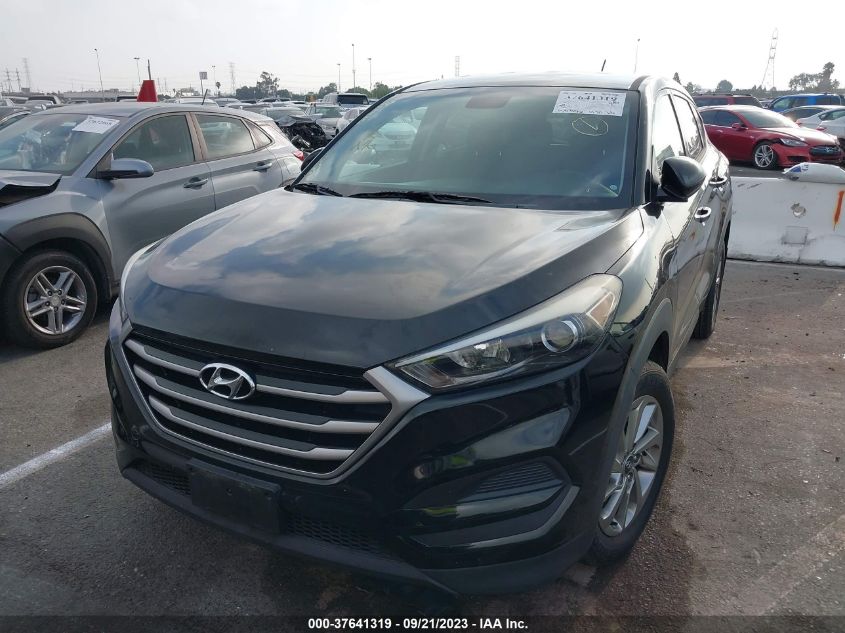 2017 HYUNDAI TUCSON SE - KM8J23A42HU427066