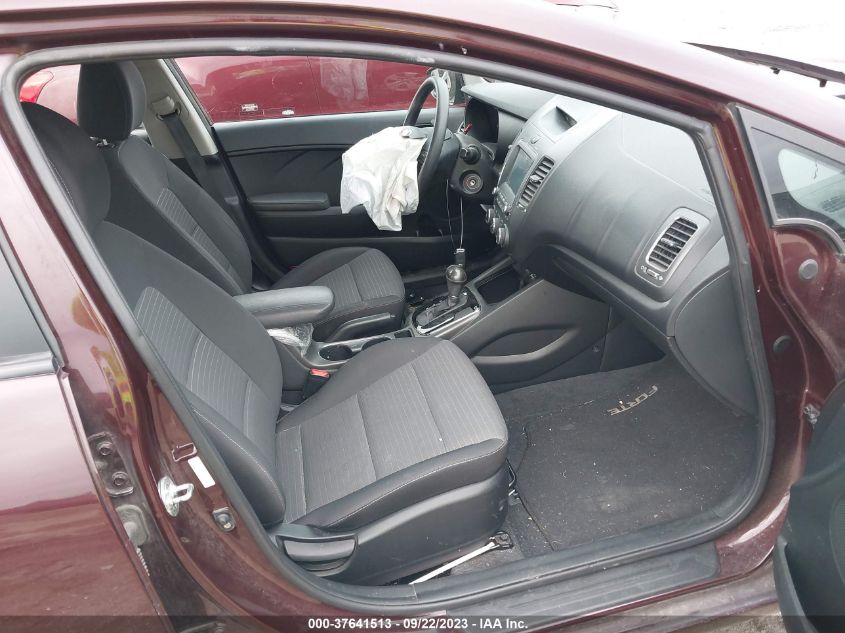 2018 KIA FORTE LX - 3KPFL4A7XJE183419