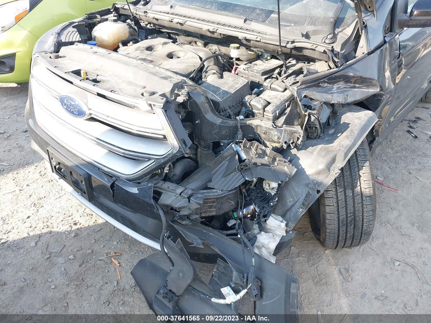 VIN 2FMPK4K95JBC43715 2018 FORD EDGE TITANIUM