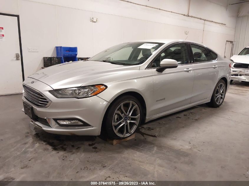 3FA6P0LU3HR265405 2017 FORD FUSION, photo no. 2