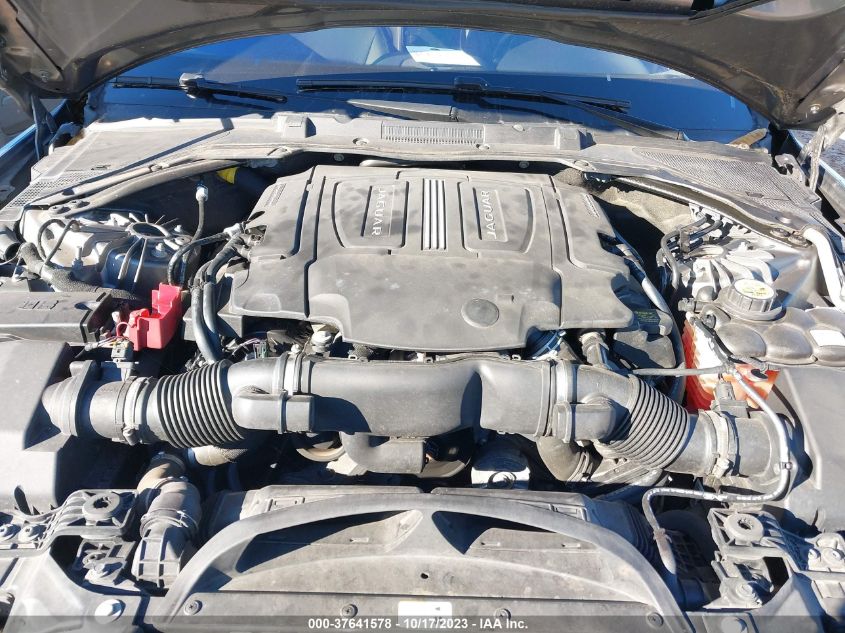 2017 JAGUAR XE PREMIUM - SAJAJ4BV6HA962831