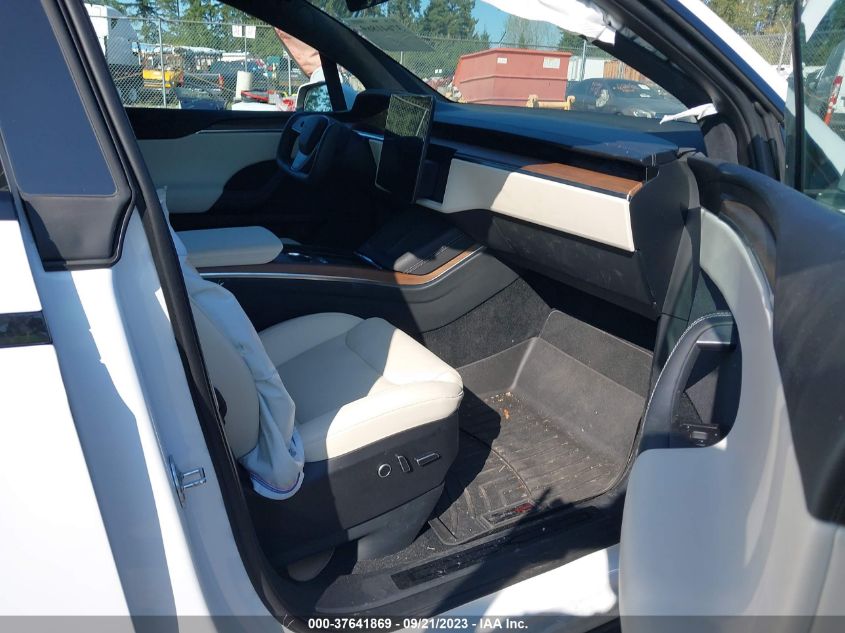 2023 TESLA MODEL X - 7SAXCBE51PF375190