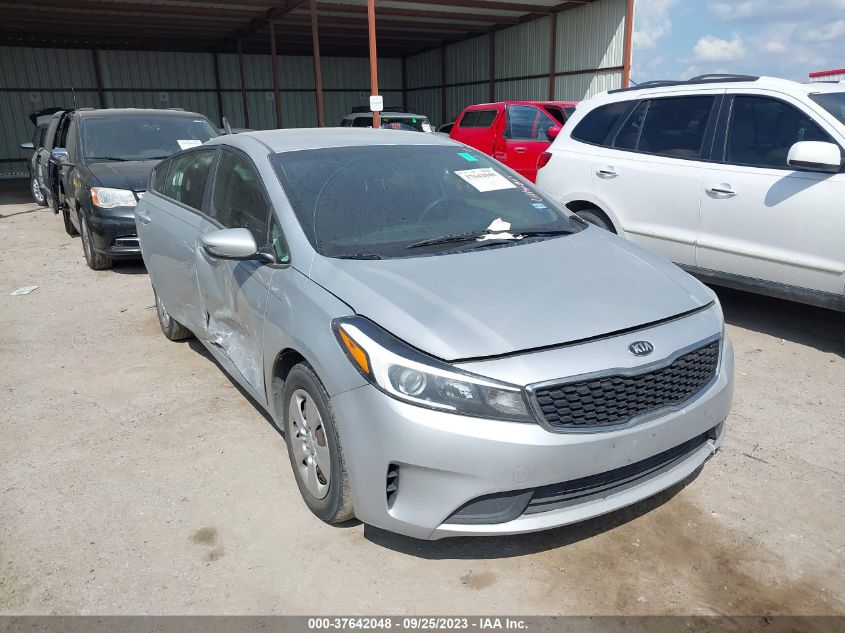 2017 KIA FORTE LX - 3KPFK4A75HE069079