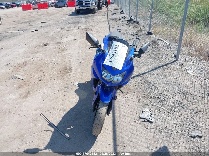 2012 KAWASAKI EX250 J JKAEXMJ16CDAC3417