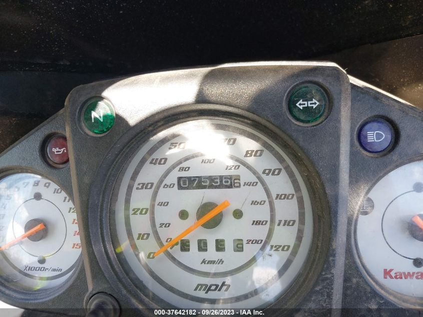 2012 KAWASAKI EX250 J JKAEXMJ16CDAC3417