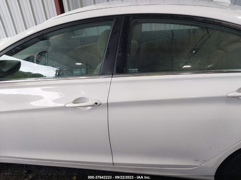 2013 HYUNDAI SONATA GLS PZEV - 5NPEB4AC7DH746275