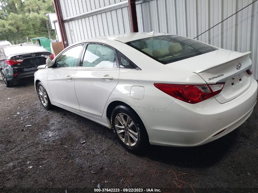 2013 HYUNDAI SONATA GLS PZEV - 5NPEB4AC7DH746275
